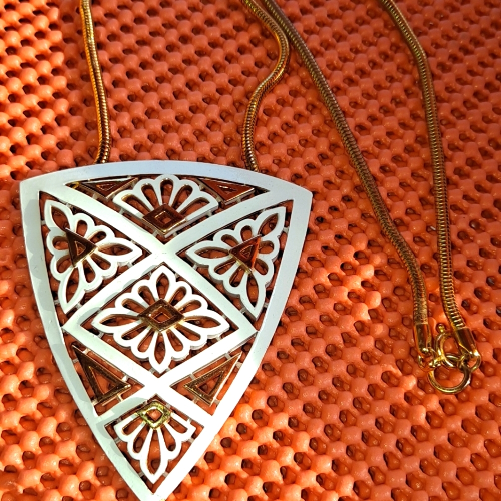 Vintage Crown Trifari Enamel Pendant